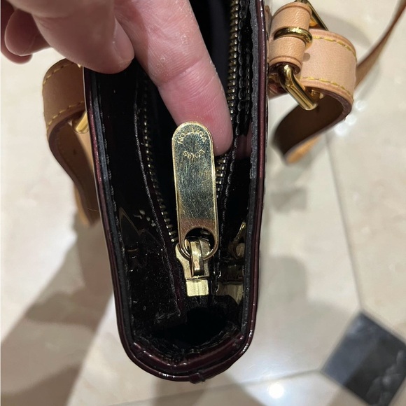 Louise vitton - Picture 4 of 6